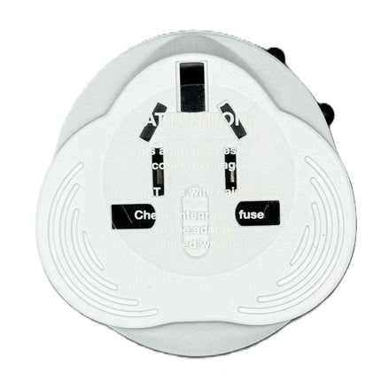 SKROSS Travel Plug EVO Universal Plug 150+ Countries Input and Output - White