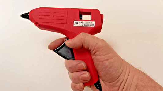 Full Size 40w Hot Melt Glue Gun With 15 Glue Sticks FREE - Total 17 Glue Sticks